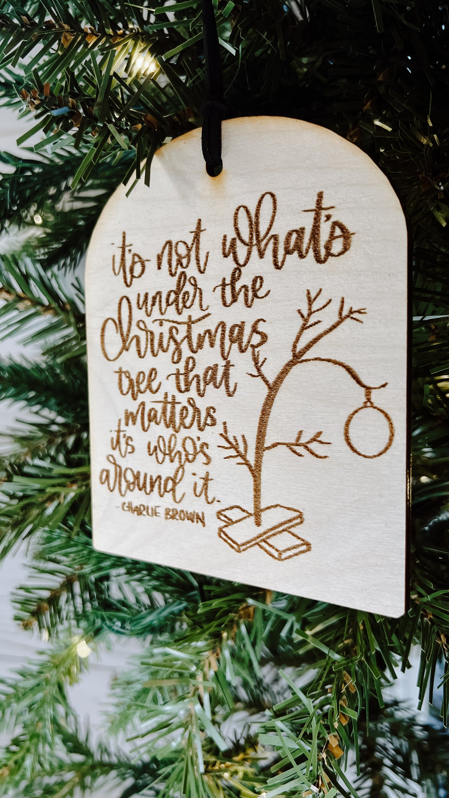 Holiday Collection - Ornament, Charlie Brown